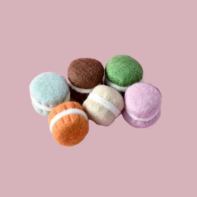 Pet ProductsFelt Food Macarons - Set of 6