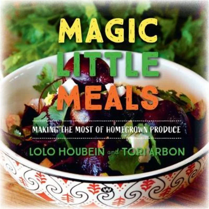 - Pet stroller can be taken on the planeMagic Little Meals