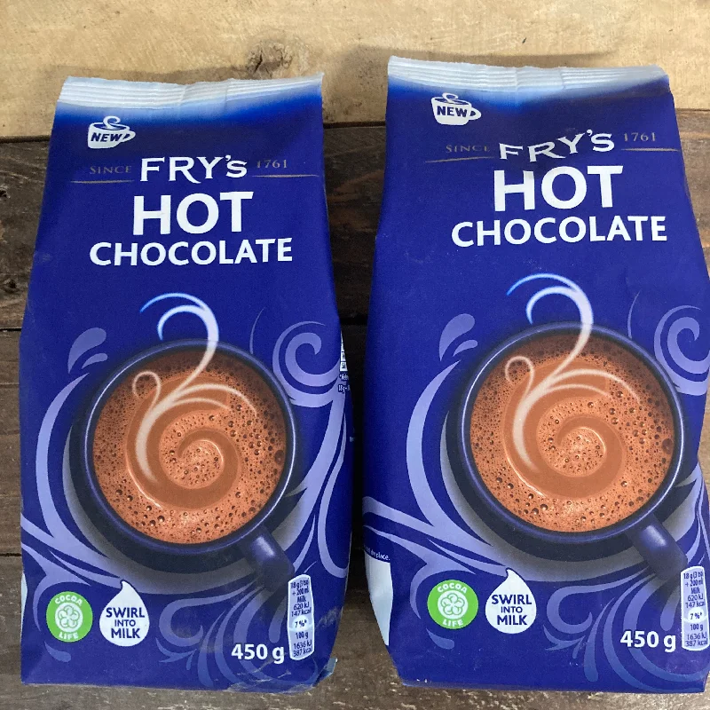  -Anti-scratch scratching board AND cat bed in one2x Fry's Hot Chocolate (2x450g)