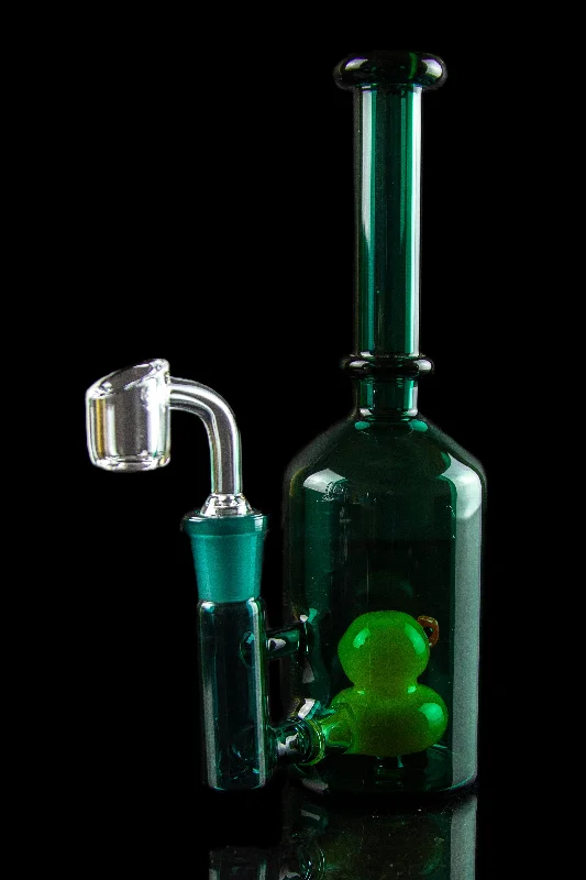 - ​​Christmas pet Christmas clothingThe "Dabbing Ducky" Rubber Ducky Perc Dab Rig