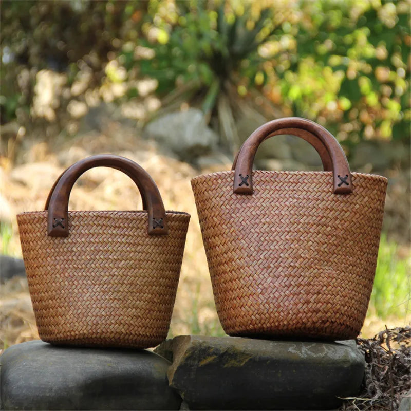 - Summer pet ice matHandmade wood handle straw bag Vintage woven handbags Seaside vacation bag rattan Bucket bag