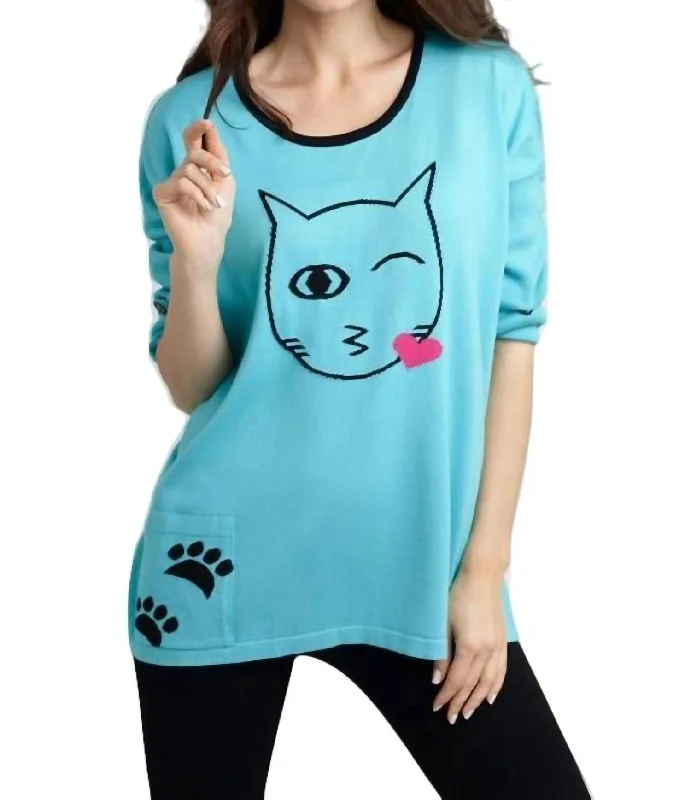 Cat Kiss Graphic Sweater In Turquoise/black