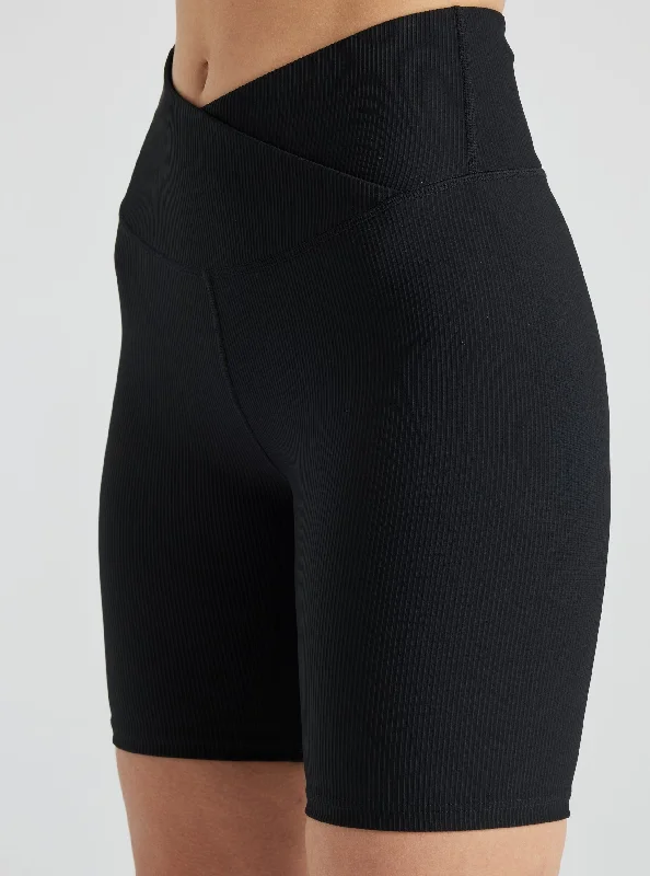 Electric Rib Biker Shorts - Black