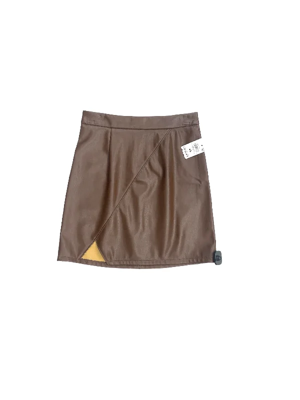 Skirt Mini & Short By And Now This In Brown, Size: Xs