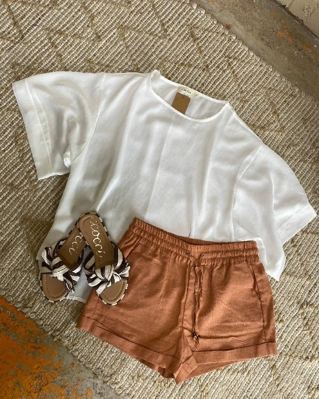 The Maebrie Linen Shorts