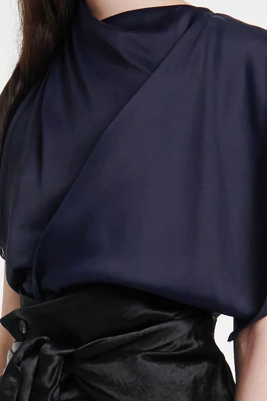 Asymmetric Front Gathered Top Navy